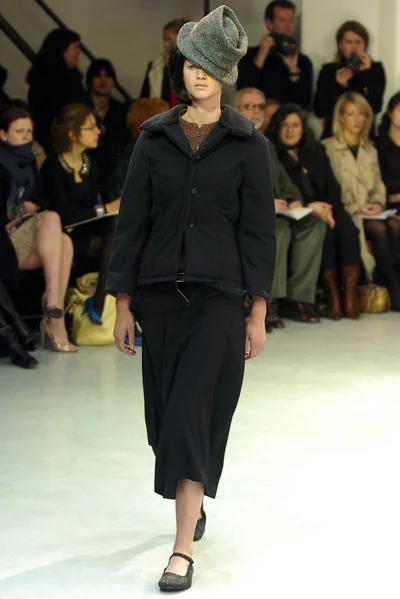 Look 13
